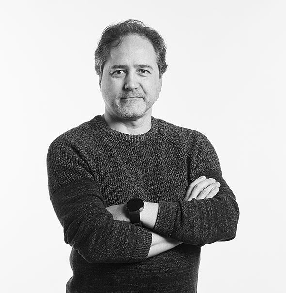 Carlos Perálvarez